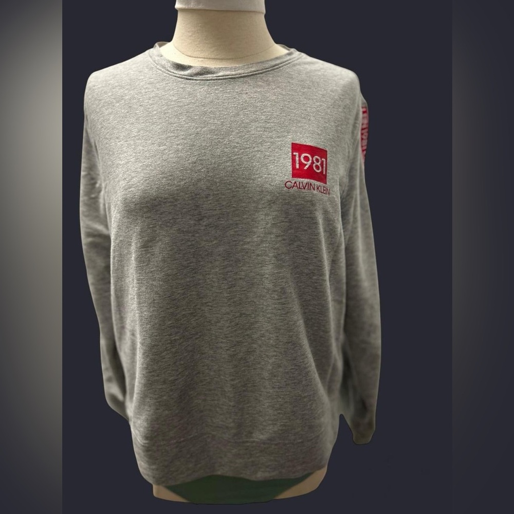 Calvin Klein 80’s Style Gray Crewneck Sweater with Red Logo